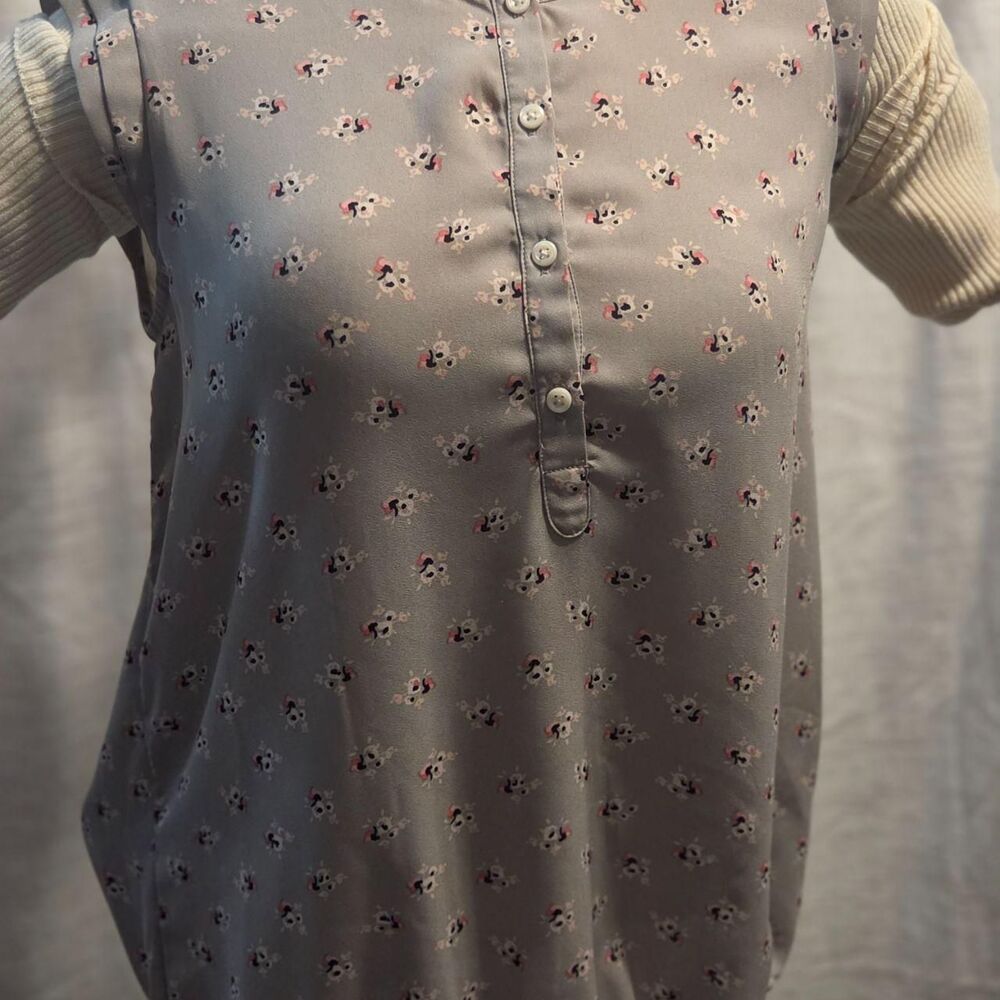 Loft Women's Grey and Pink Blouse